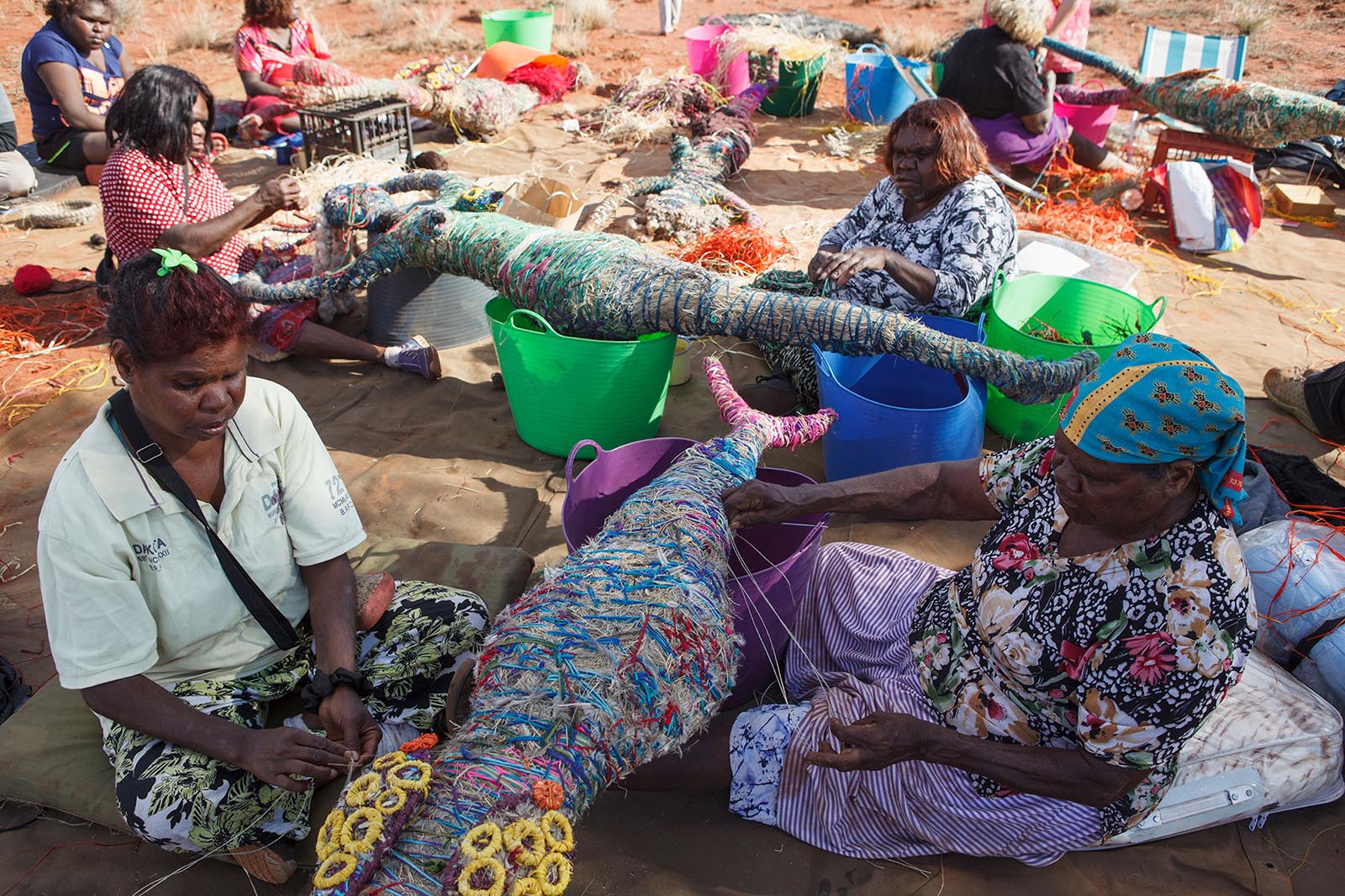 Jo Foster, Tjanpi Desert Weavers